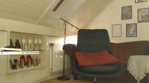 Gina online show from 01.03.25