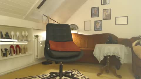 Gina online show from 01.06.25