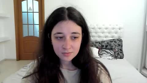 Snapshot of ginablum chatting on 09.30.25 Kate online show from 09.30.25