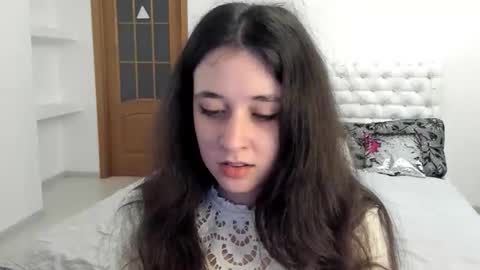 Snapshot of ginablum chatting on 10.19.25 Kate online show from 10.19.25