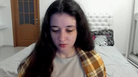 Snapshot of ginablum chatting on 10.30.25 Kate online show from 10.30.25