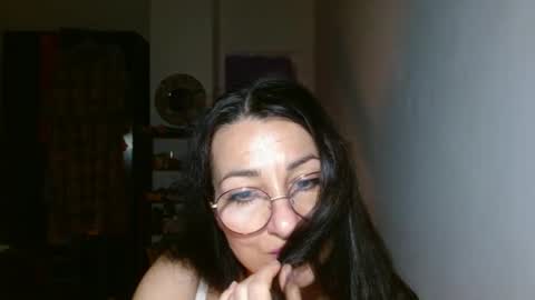 GinaONeon online show from 12.22.24