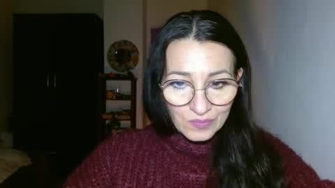 GinaONeon online show from 12.23.24