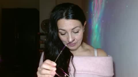 GinaONeon online show from 02.10.25