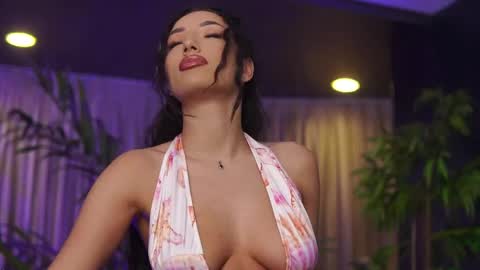 Gina online show from 04.10.26