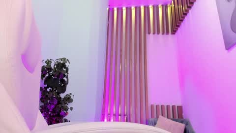 Snapshot of ginebraafxx chatting on 12.13.24 Ginebra online show from 12.13.24