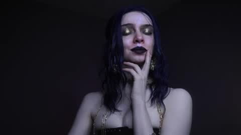        im expecting 350 thumbs up on my altar   online show from 04.13.26