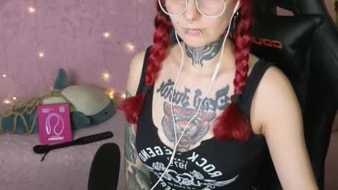 Snapshot of ginger_stay chatting on 09.13.25 Ginger online show from 09.13.25