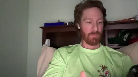 Snapshot of gingermania10 chatting on 11.15.25 gingermania10 online show from 11.15.25