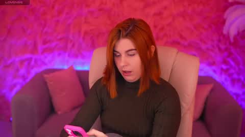 Ginger Pink online show from 04.15.26