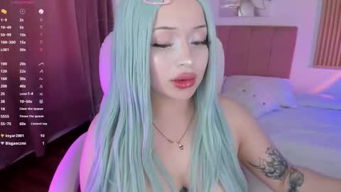 Kendall online show from 02.14.25