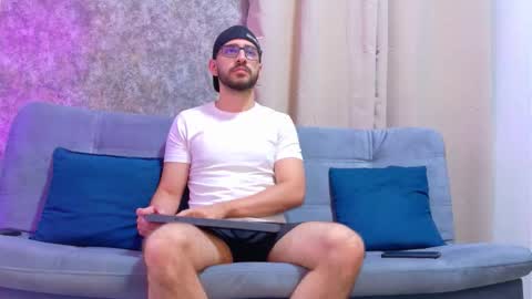 Gio online show from 09.08.25