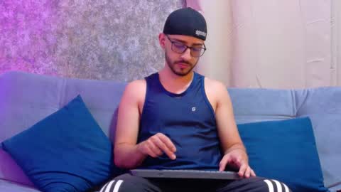 Gio online show from 09.10.25