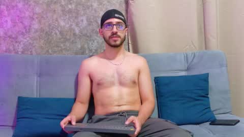 Gio online show from 09.17.25