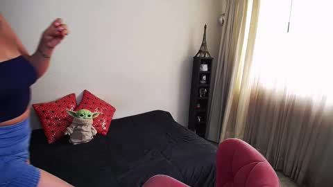 Snapshot of gio_gio44 chatting on 11.10.25 Giorgia online show from 11.10.25