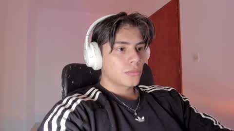 Snapshot of gio_russo chatting on 02.28.26 GioRusso online show from 02.28.26