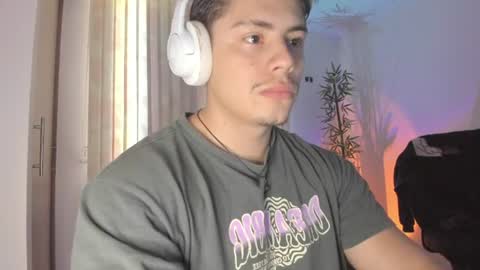 Snapshot of gio_russo chatting on 07.28.26 GioRusso online show from 07.28.26