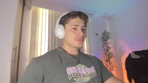 Snapshot of gio_russo chatting on 07.28.26 GioRusso online show from 07.28.26