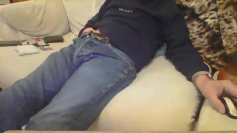 Snapshot of gioia2 chatting on 10.29.25 big one online show from 10.29.25