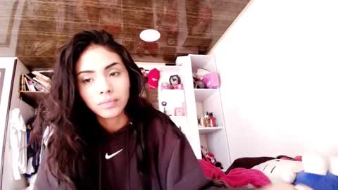 giovanna_oliveria online show from 02.25.26