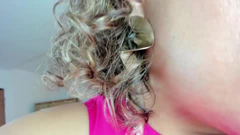 G I S E P L A online show from 03.04.25