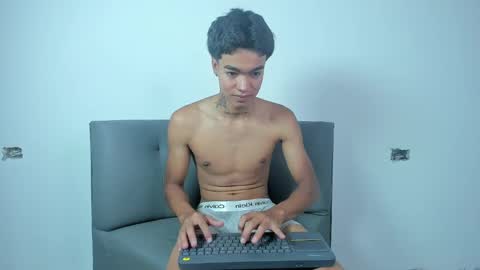 Giraldo  online show from 01.02.25