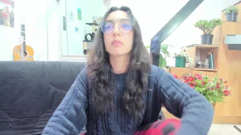 girasol1921 online show from 12.02.24