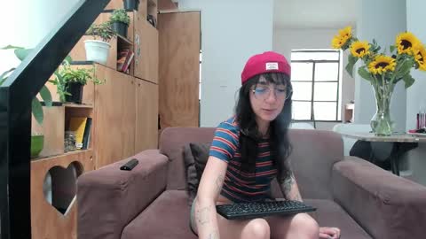 girasol1921 online show from 12.21.24