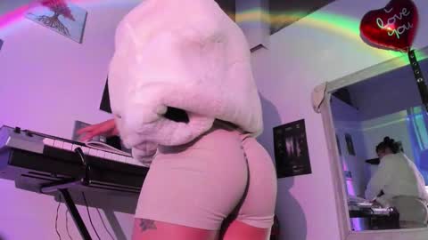 girasol1921 online show from 02.13.25