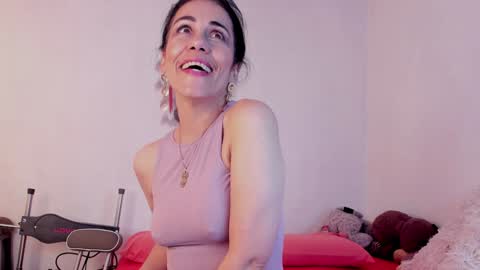 Girasol Walton online show from 02.08.25