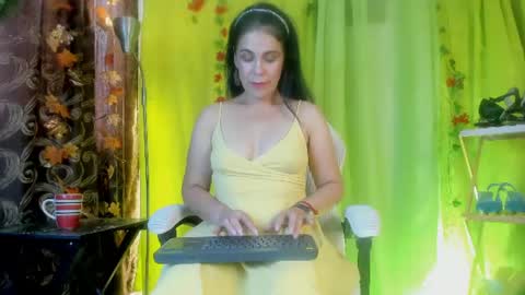 Girasol Walton online show from 07.01.26