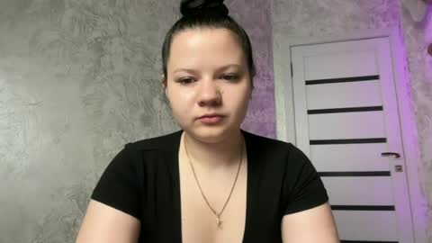 Snapshot of girl_cute07 chatting on 06.22.26 girl_cute07 online show from 06.22.26