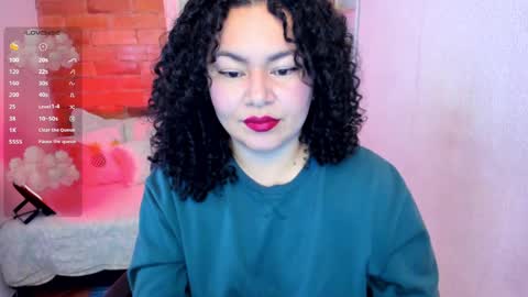 Snapshot of girl_inline chatting on 02.14.25 girl_inline online show from 02.14.25