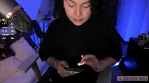 Snapshot of girl_inline chatting on 10.07.25 girl_inline online show from 10.07.25
