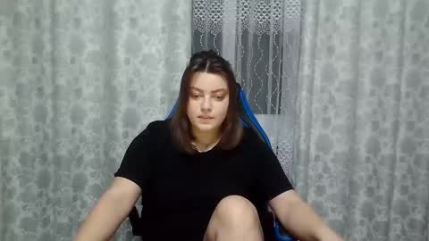 girl_leya online show from 01.26.25