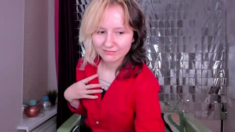 girl_next_doorr online show from 01.09.25