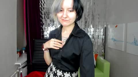 girl_next_doorr online show from 02.05.25