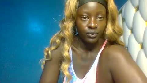 Snapshot of girl_shani chatting on 07.14.26 girl_shani online show from 07.14.26