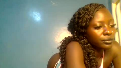 Snapshot of girl_shani chatting on 07.28.26 girl_shani online show from 07.28.26