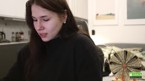 Snapshot of girl_u_never_met chatting on 11.14.25 Kristin online show from 11.14.25