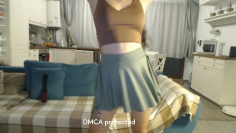 Girlfriend online show from 01.12.25