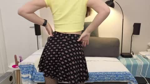 Girlfriend online show from 04.24.26