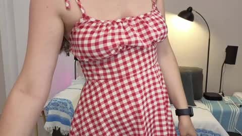 Snapshot of girlfrend10 chatting on 05.29.26 Girlfriend online show from 05.29.26