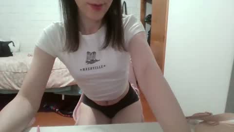 Snapshot of girllytrans chatting on 11.17.25 girllytrans online show from 11.17.25