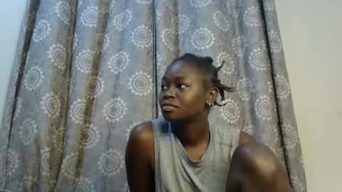 Snapshot of girlnextdoor60 chatting on 11.09.25 Sexy online show from 11.09.25