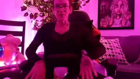 Snapshot of girls227445638252 chatting on 05.28.26 girls227445638252 online show from 05.28.26