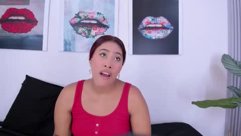 girls_inlove online show from 10.06.25