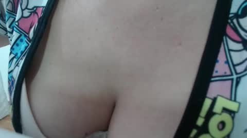 Victoria online show from 10.30.25