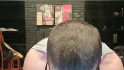 Snapshot of girthwayne chatting on 01.05.25 croyal09 online show from 01.05.25