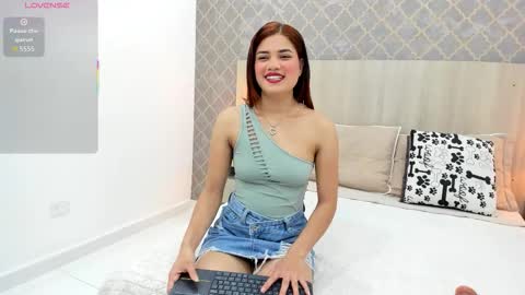 Gisela Moreno online show from 11.27.25